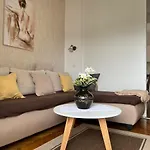 Apartment Dino