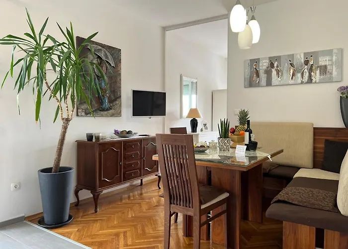 Apartment Dino